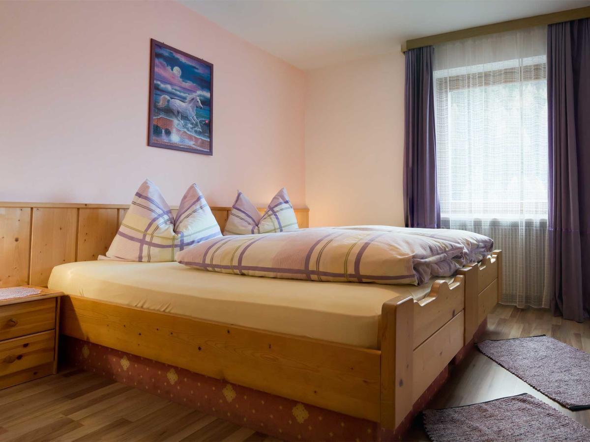 Hotel Alpenfriede Curon Venosta Ngoại thất bức ảnh